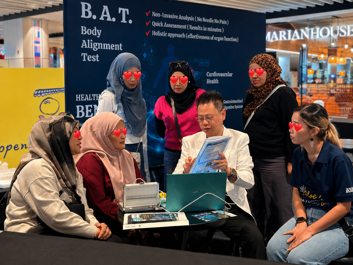 BAT live scanning session at a public expo